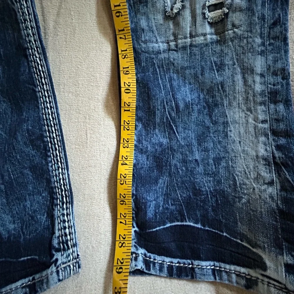 Rock Revival Men's Relaxed Blue Distressed Jeans - Picture 13 of 13